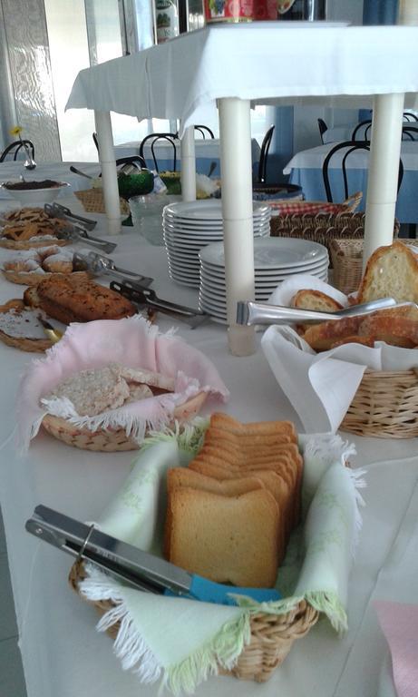 Hotel Elde Riccione Luaran gambar